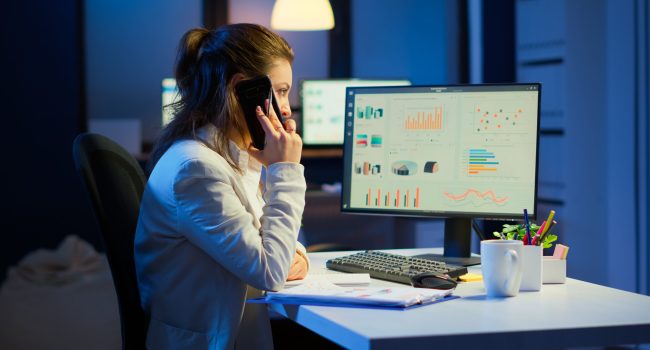 Nervous manager discussing at smartphone with employee working overtime sitting at desk in business office late at night resolving financial problems. Busy employee using modern technology network SSUCv3H4sIAAAAAAAACoRVyY7dNhC8B/A/DHg2Ee5LjgmQL/AtyIGiqPcIS6KgxY4xmH9Pa18sz9yeuovN7ip2vddPv728oMx10aM/Xl7HL/iOZTl0fev6mGoIk89LvA11Htpj5FvLFTkGQh771EZXHoOZ6/2zdlWAYD2U5Rh+m5Ko610/dKE73F5F36auT/5rA21Agq51Kgg3z9SnUzRvg6u6Pk7lmV7DLk9ZmMqcwll8zLXHOpDha4Iy3hbnCqWrfpwiTapzeYp0z6HvQ/vzPU38r3enSJVGPkMZqlD33fHqPDSpi/to+xnv6lO3kh64864PDyD7xN6q5T/z98uaWMr1kEJ/Dl2sQ9f9/nesXe0DWq6bJxqyETOnRiHX3HzrL0p+CaBwKtPjx12xv1LVDCNNe7H5x78b149Q+5Hs17fDhC2w5ebXscyDtMysIlJgxqXBglKCIUCxzrUmXgUvhFtbQFQXSuQmYJoHiQXhGXZGFdh4Qq0IRjqVb2BhpA6BMFxYmWMhfYZt4TKshaYZFM+J9RvYCu80DR5n3HJoo8ix09CGoUxQ4RTVgU/DzhOir99h/GoSapnNDXlMB+G+Je/K6VkcCGja6GP9OBxL/XNawfWYT0PdtyNzaGuuTKlxWTnuQwE1wxp/uq4DeL7Gj28JFj5Vh3vq1E+8L1VRDo9t/KScSSMUNZJpqy23DB03+RmhztTO2uDQlMnlYbx0ezc3O65g/7hWTGzP57LuE8ByI3fAafMXgDV2B5w84A5wdYM7zGoMtxcsFjHlBJF2daWDWdzlLrZxe3wxkDlHiV5N4c5KFpDS6sDOxVVmDCP8UOjqLwtGUjtD1p0fF7mK0PJZxnOPQir1HvdCKGPeU+8COBEvhCEfCSeEZfZXAijN5QcCKCPlhyQbwdgHJEvCOL1/JECSoep9AUYa7OQCi09u/5UAjPnR7VcBkGaMjp1tHnCiH8H7gc6V2PMn9hEjlgP3VO3WuZAPQPdInQcu4QSjhBFCNd1wVyGQIIpTyrnZIKsOiAqtqSRabqmLDIhaAi7MjNob+UkGBBxZrYjdZ7mIgARYtmbU7j2sGiDngAijJQ7SgMtzz7HNmMKFcsE5IbYTV2WQsUIKavRk64skcdwHFArYKmAXi5Bp+OfgHGeEKiwE8UWQodBOwam3/wEAAP//AwDH6Y8HbgkAAA==